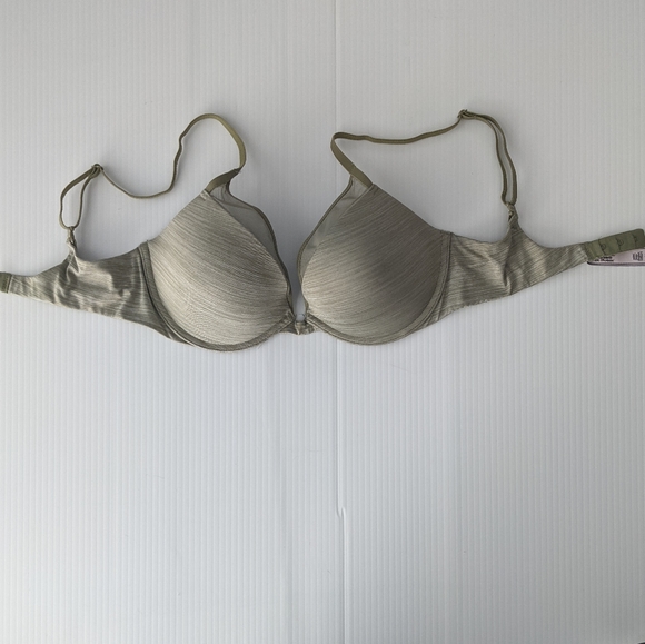 Victoria's Secret Convertible Padded Plunge Push Up Bra - 32 D - Picture 2 of 7